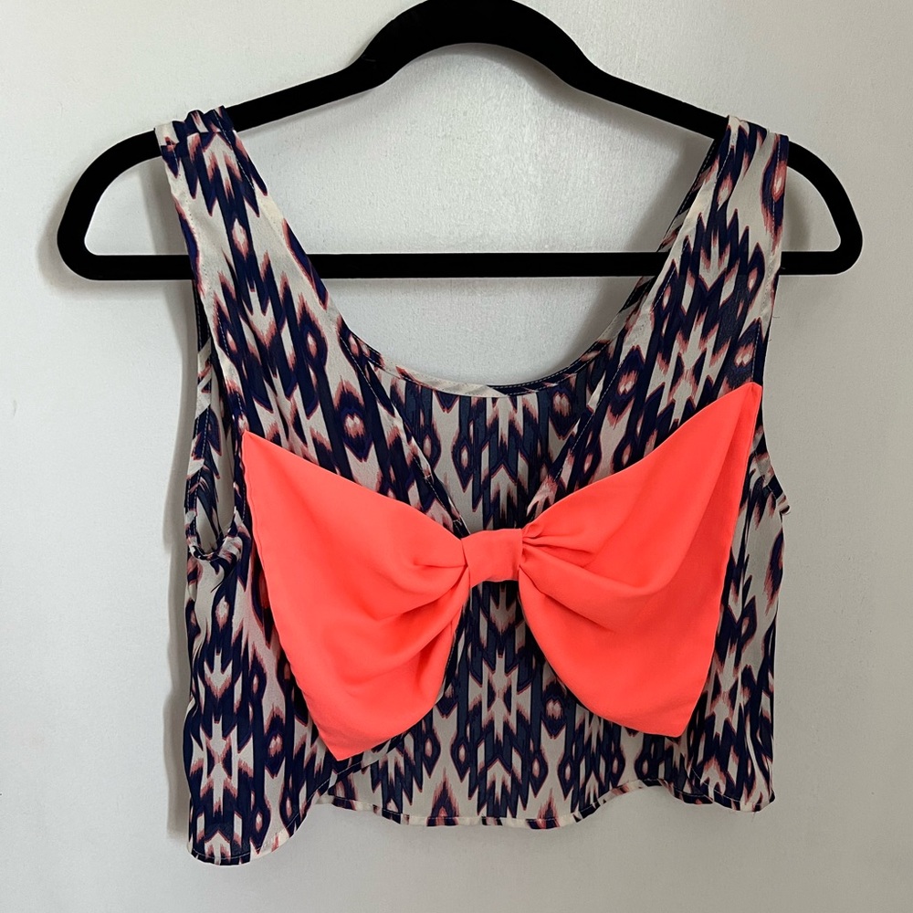 Fun/cute flowy crop top!